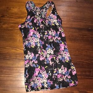 REVERSIBLE Floral Print Dress!